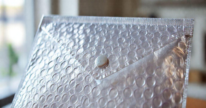 Envelope Plástico Bolha com Lacre: Proteção Total
